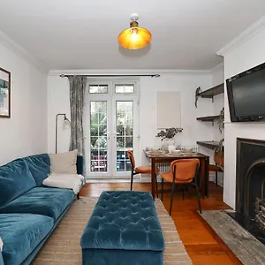 Bright & Modern Islington 2bd Apt For 6 *