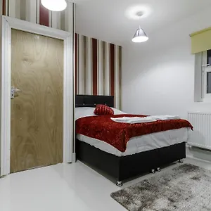 Apartment Gate Serviced London