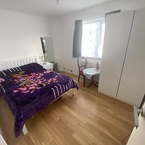 Art Double Bed *