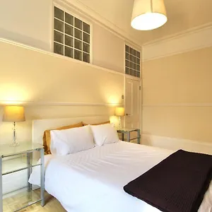 The At Athol House Apartment *