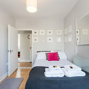 Shoreditch Studio - Sleeps 2 Apartment London