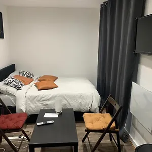 Cosy B1 Апартаменты *
