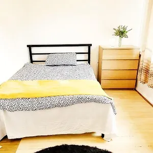 Excellent Big Double Cheap Price Around Проживание в семье