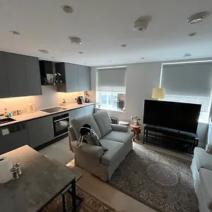 Heart Of Soho Two Bedroom * London