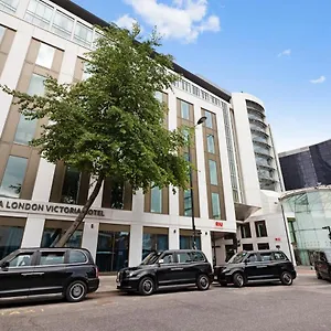 Riu Plaza Victoria 4* London
