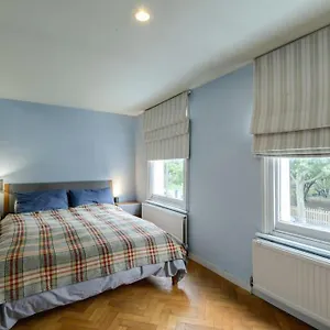 Holiday home 1 Bed Townhouse In Battersea Close To River Thames