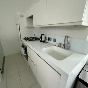 Flat In Piccadilly * Лондон