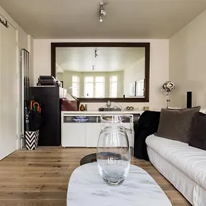 Stunning 1-bed In *