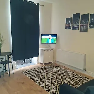 Spacious One Bedroom Apartment London