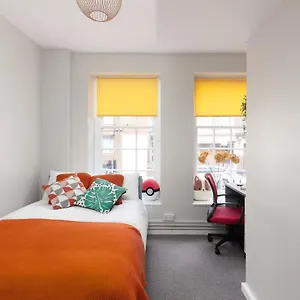 Great Private With Shared Bathroom -sleeps 2 -westminster Quick Links Хостел Лондон