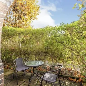 Homestay Please Cancel Your Bookings London