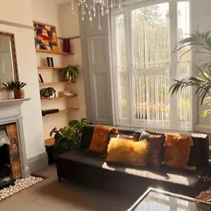Charming 1 Bed Victorian Flat In Islington Appartamento *