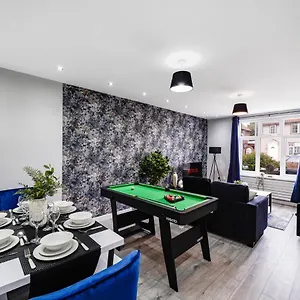 Boutique 4 Bedroom House In London - Parking Апартаменты