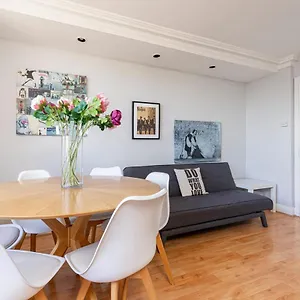 Apartment Joivy Bright Apt In West Hampstead