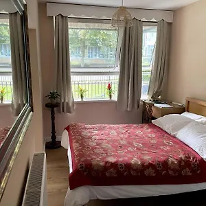Apartamento Spacious Bedroom Near Tube *