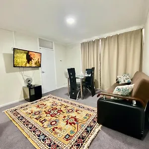 Spacious One Bedroom Edgeware Road Central Апартаменты Лондон