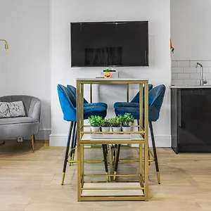 Апартаменты Modern 3 And 2 Bedroom In Maida Vale *