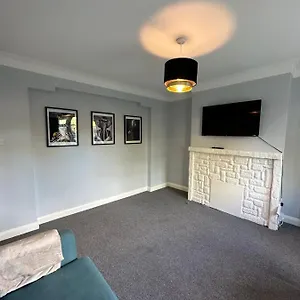 Apartment Kenton Apartment- Wembley Links Harrow