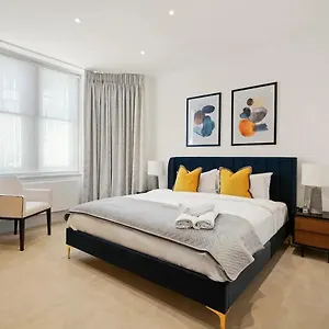 Stylish Family Near Kensington High Street * London