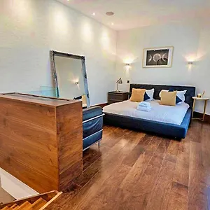 Apartment Finest Retreats - King Charles House *