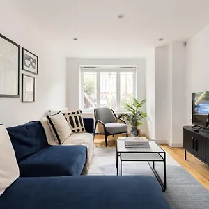 The Walworth Hideout - Elegant 2bdr Flat * London