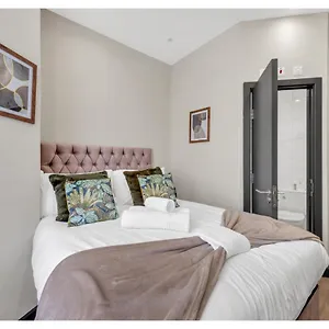 Apartamento Escape The Ordinary: Cozy And Charming