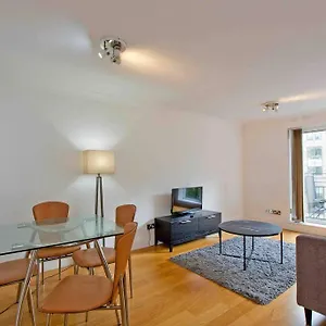 Globe View St Pauls Apartment *