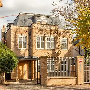 Stunning 5br 4ba Mansion - Hendon