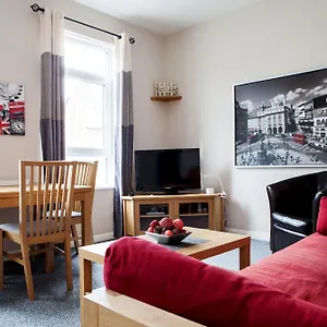 Apartment Bedford Hill