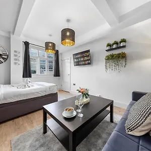 Appartamento Luxury, Relaxing Apartment! 2 Mins From Paddington Station! *