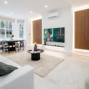 Luxury 2 Bedrooms In South Kensington Holiday home