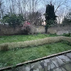 2 Bedroom London