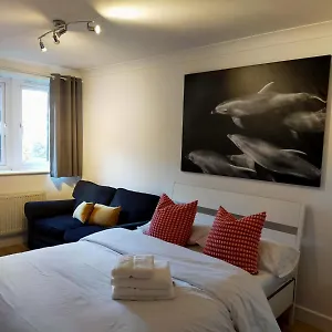 Cobbold Court Share Flat London
