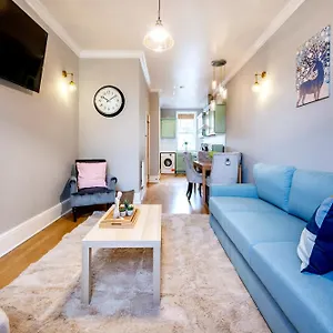Large 1 Bedroom In Center Of 3 * London