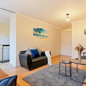 Kensington 3 Bedroom Flat Close2subway * London
