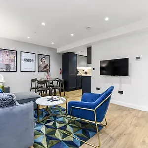 Calling: 2br Flat With Chic Flair London