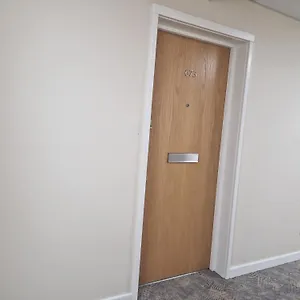 Large 1 Bed Flat Near Hyde Park Apartment *