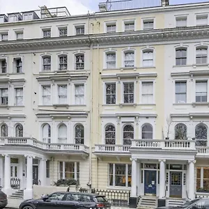 Apartment Luxury One-bedroom In