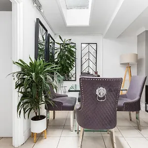 The Clapham Apartment