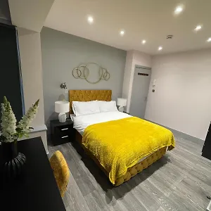 Country house Letzi Private En-suite In Harrow *