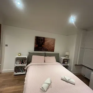Irene's Sweet Ealing