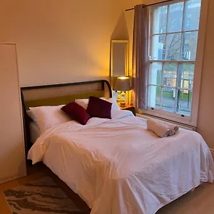 Apartament Kings Cross Апартаменты *