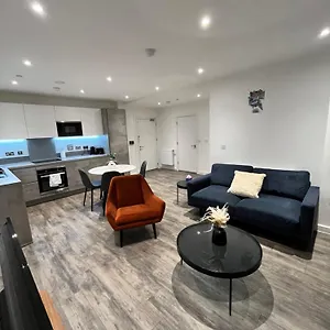One Bedroom Apartment Barking (Greater London)