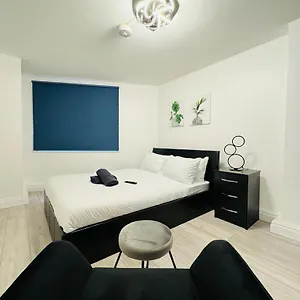 Premium Stuido 05 In Central Daire Londra