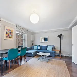 Apartment Flat 1 - 2 Bedrooms And Private Terrace London