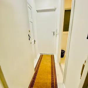 Ground Floor Flat Hyde Park Apartment London
