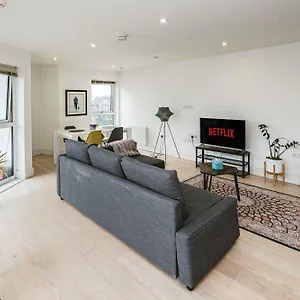 2bed Flat With The View/kingston *