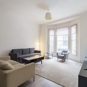 Apartment The Kensington High Street London