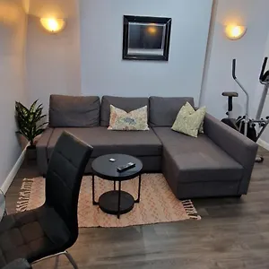 One Bedroom Flat In Finchley Road Апартаменты Лондон