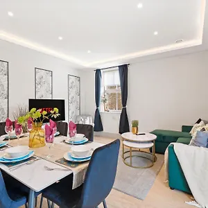 Дом отдыха Comfortable Retreat - Sleeps 6 *